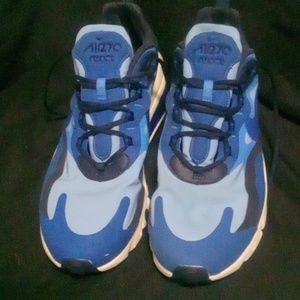 Air max 270 men's sneakers size 11